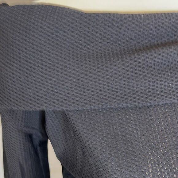 Fabletics Demi Lovato Annabelle off the shoulder  mesh Long sleeve top xxs - Picture 3 of 5